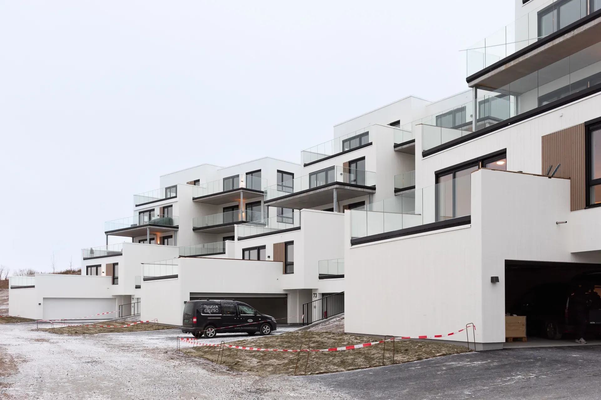 Moderne boliger ved Mjøsa
