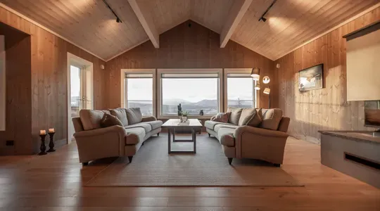 Hytte lyst interiør sorte spotlight