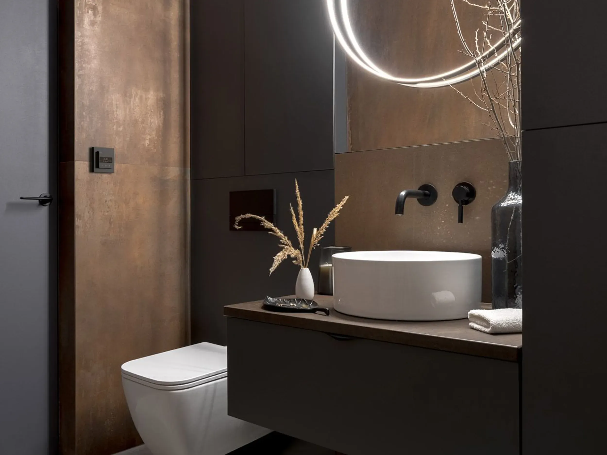 bad med heatit sort termostat